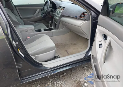 2009 Toyota Camry Le V6 from USA, damaged, VIN 4T1BK46K39U082391